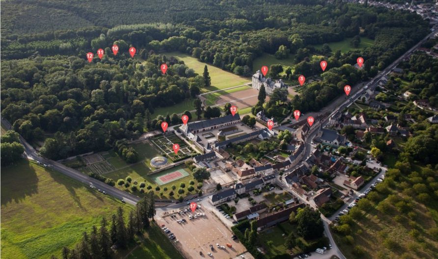 Entre Cheverny et Guédelon : deux visions du château à envrion 1h du Château de la Brosse