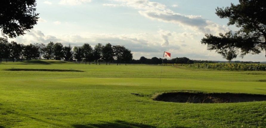 Golf de la Picardière : parcours exceptionnel en Centre-Val de Loire