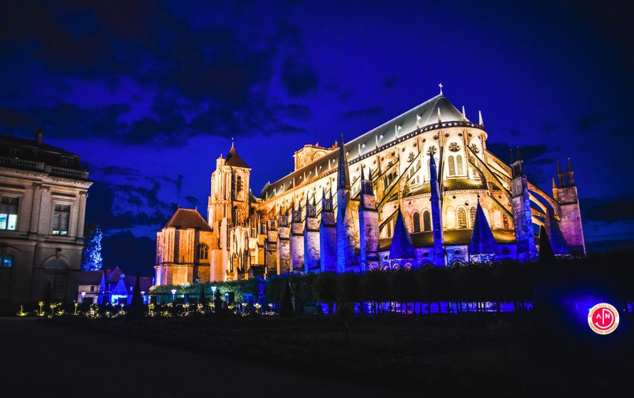 Les lumières bleues Bourges : un spectacle nocturne féerique