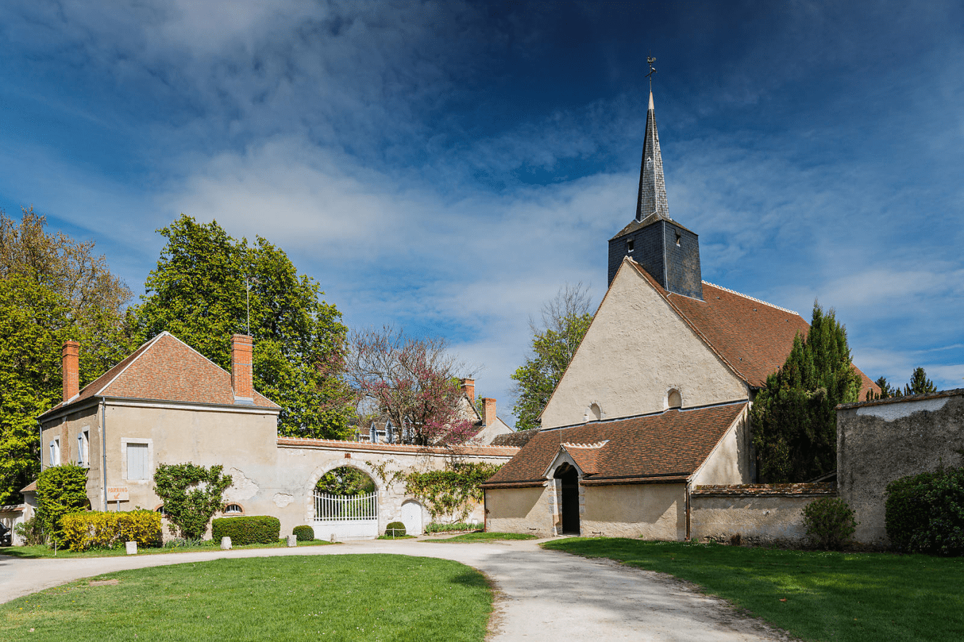 Église romane de Brinay